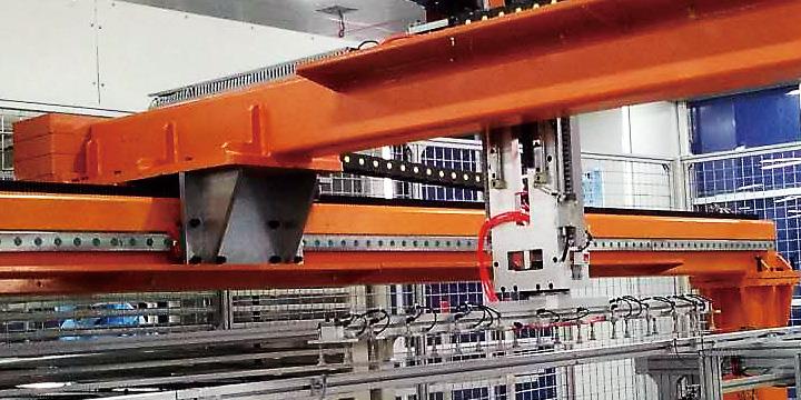 光伏組件制造設(shè)備-自動(dòng)擺串機(jī)